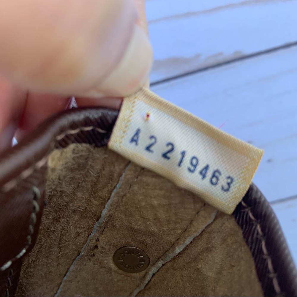 Dooney & Bourke brown leather cross body - Picture 8 of 8